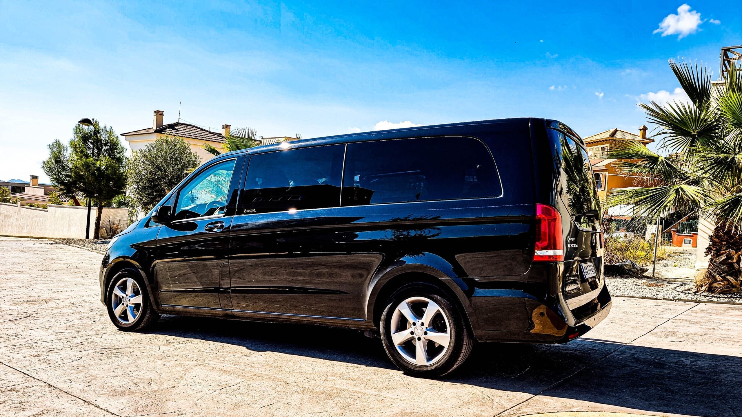 Private transfer IBG Travel